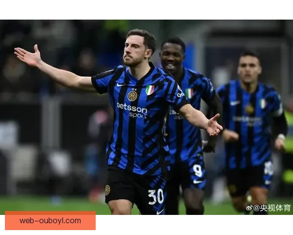 击败科莫后塞雷纳稳定帕里西